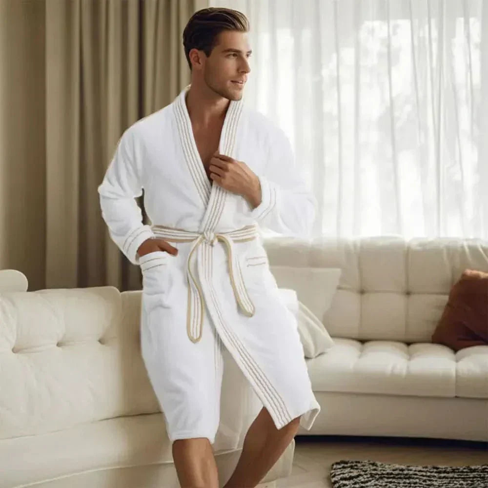 RegalVelour Elegant Men's Bathrobe in Thick Velvet | Temsk