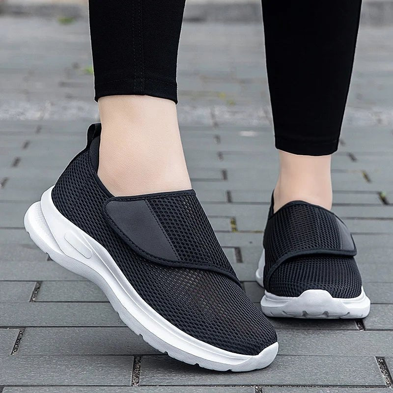 FlexStride Adjustable Casual Shoes For Wide Feet With Pressure-Relieving Fit | Temsk