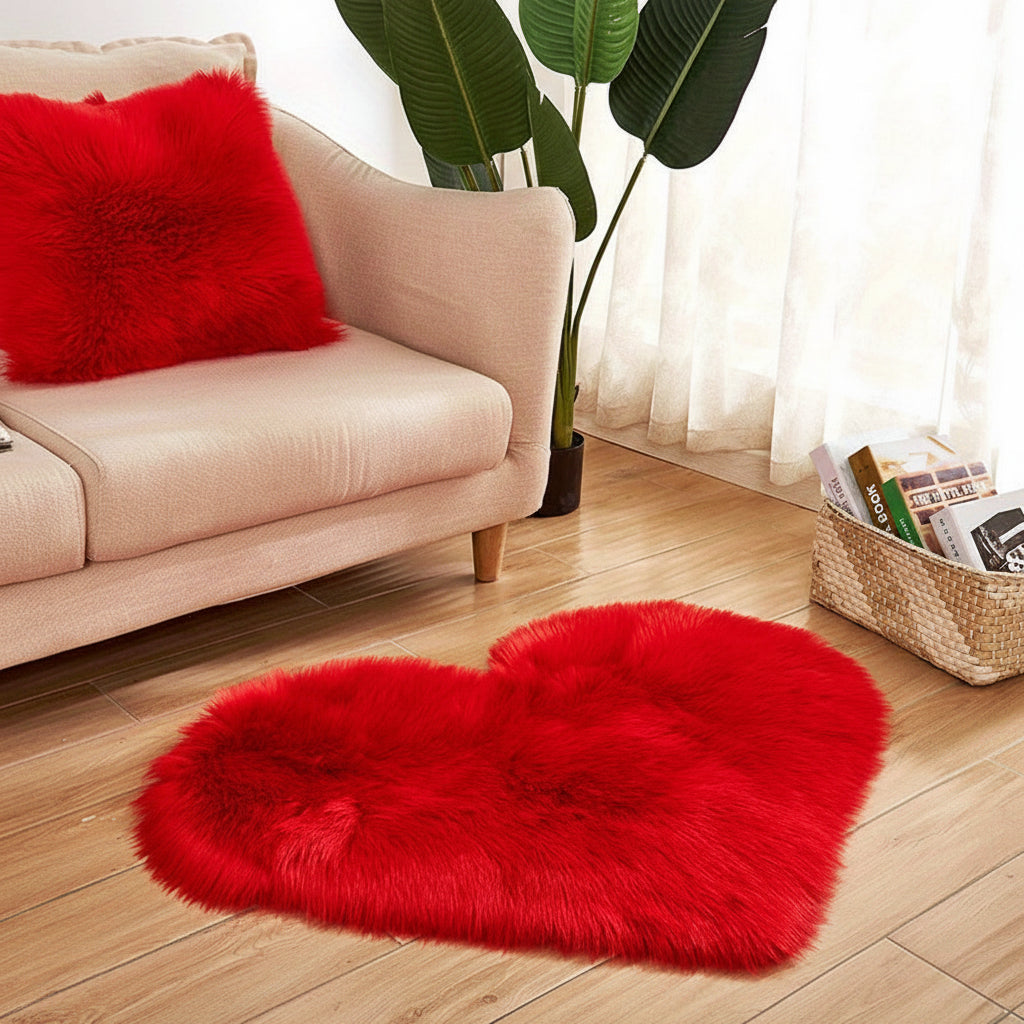 Heart Shaped Rug For Indoor Floors With Plush Texture | Temsk
