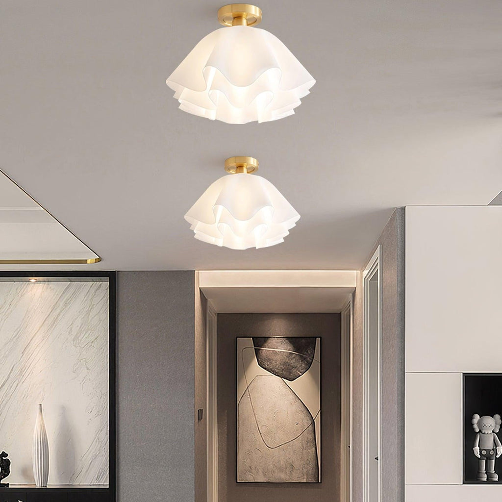 LumenFold moderne loftslampe med kobberbase og stemningsfuldt skær | Temsk