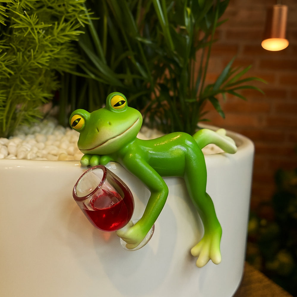 Frog Edge Hanging Planter Ornament For Indoor And Outdoor Decor | Temsk