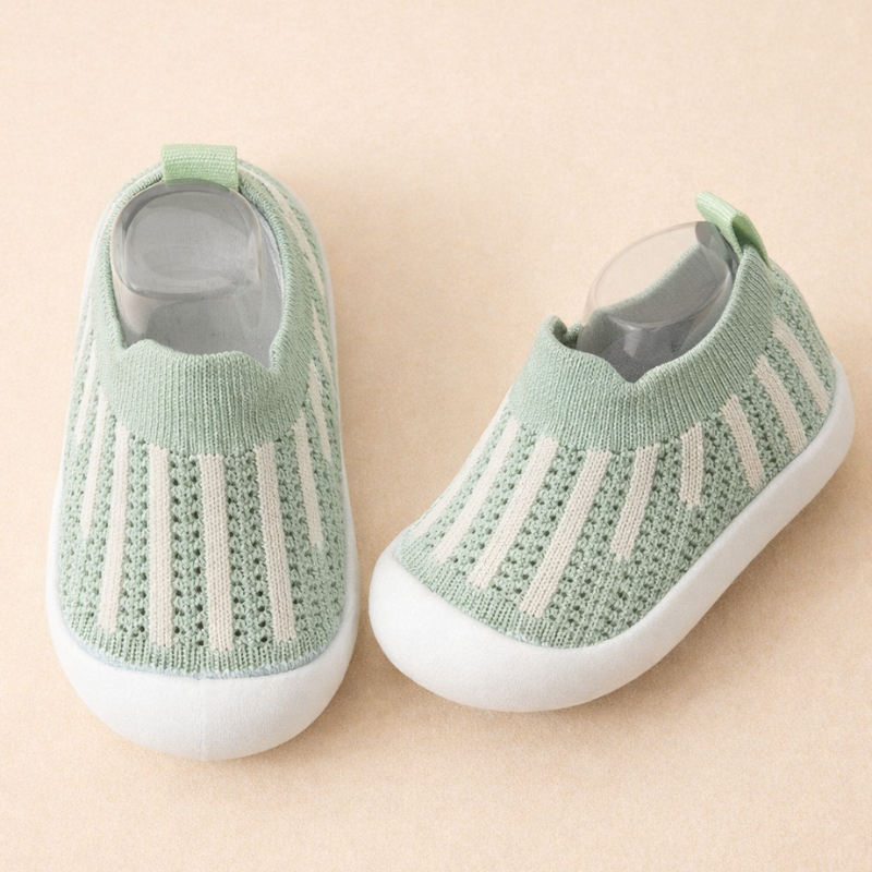 Lightweight Kids Sneakers With Breathable Mesh And Non Slip Sole | Temsk