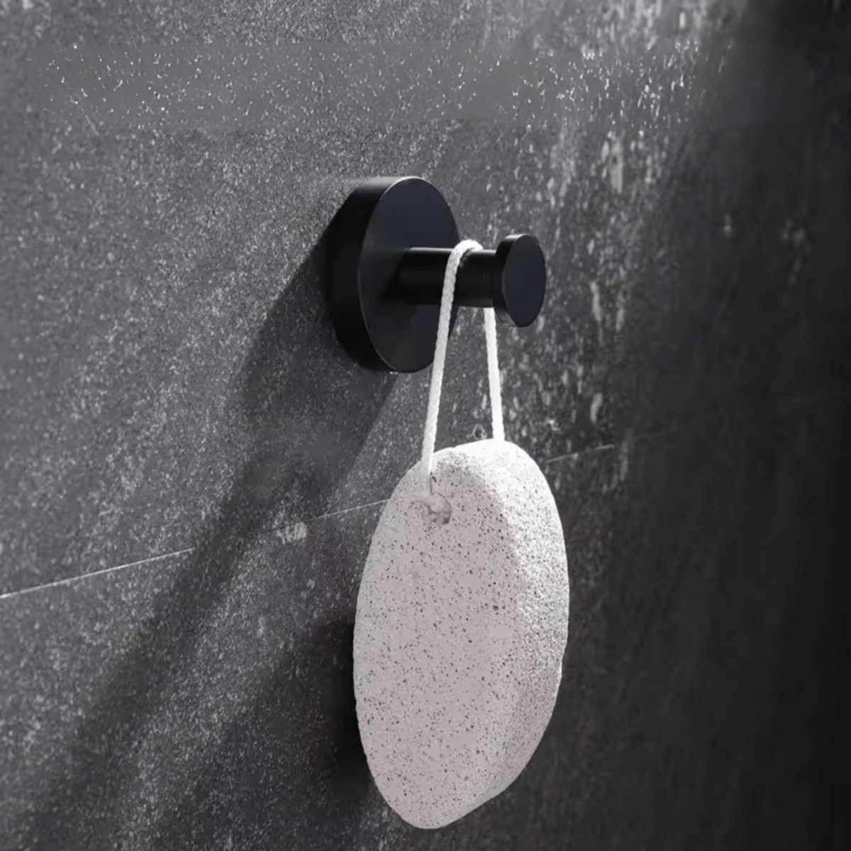 VitaGrip Reusable Vacuum Hooks For Space Saving In Every Room | Temsk