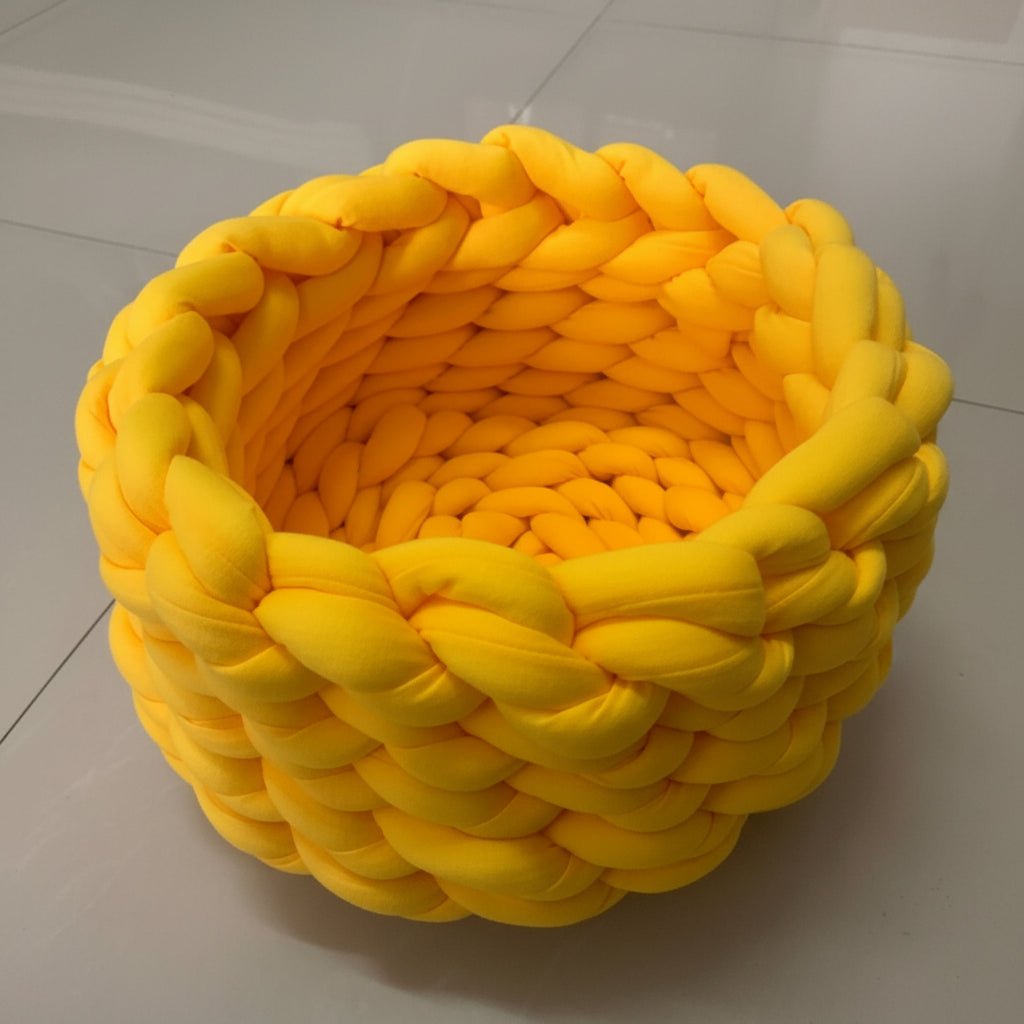 Woolhaven Pet Nest Soft Wool Basket With Raised Edge Support | Temsk
