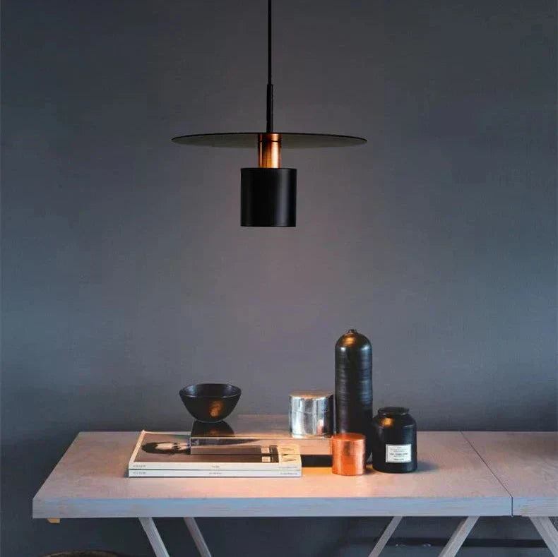 Lumenara Linear Pendant Lamp Minimalist Sleek Contemporary Ceiling Light | Snurv | Temsk