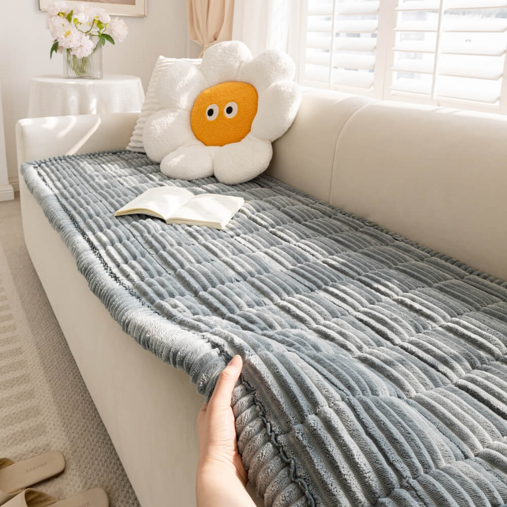 CozyFluff Flannel Pet Mat For Sofa And Bed Protection | Temsk