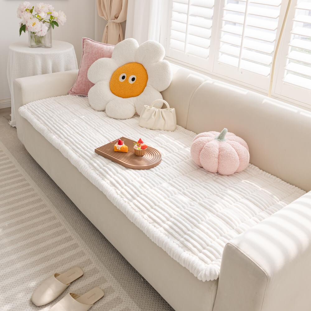 CozyFluff Flannel Pet Mat For Sofa And Bed Protection | Temsk