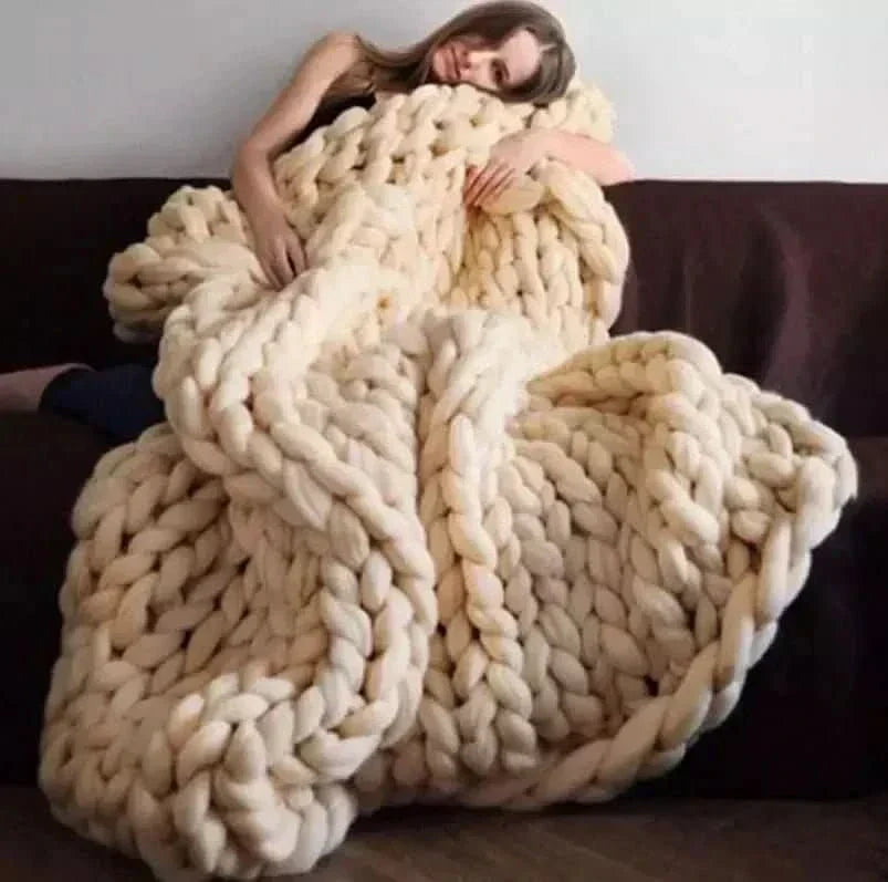 CoziNest Handmade Minky Chunky Blanket For Ultimate Comfort | Temsk