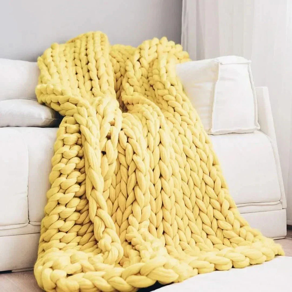 CoziNest Handmade Minky Chunky Blanket For Ultimate Comfort | Temsk