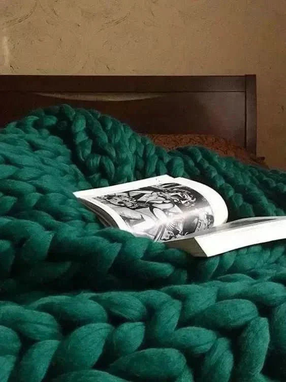 CoziNest Handmade Minky Chunky Blanket For Ultimate Comfort | Temsk
