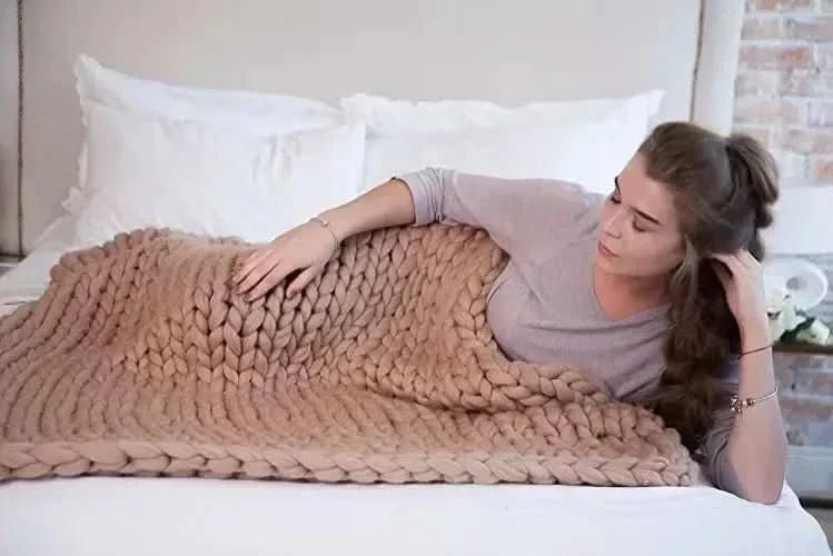 CoziNest Handmade Minky Chunky Blanket For Ultimate Comfort | Temsk