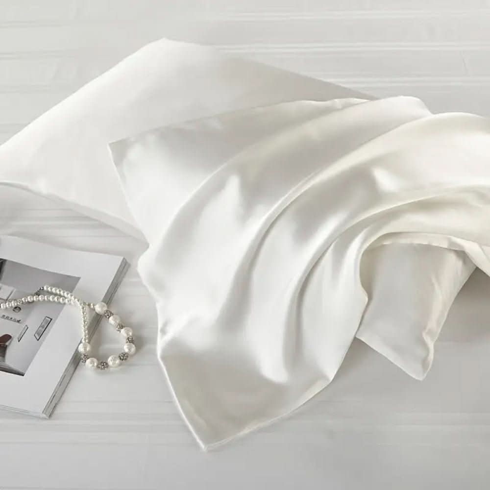 LunaSilk Pillowcase - Luxurious Silk Pillowcases for Gentle Sleep | Temsk