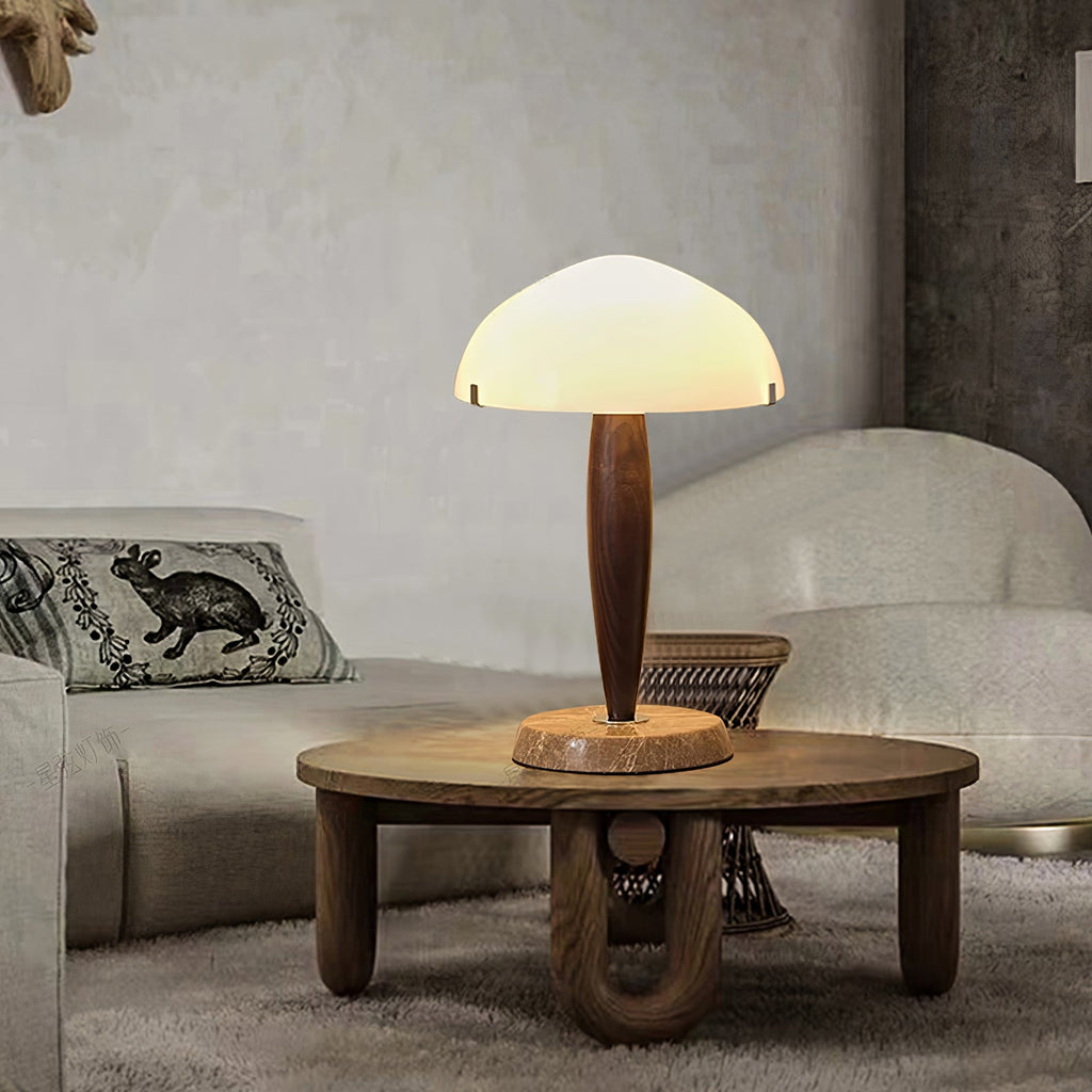 Stolní lampa Quillhaven inspirovaná literaturou s uměleckým osvětlením | Temsk