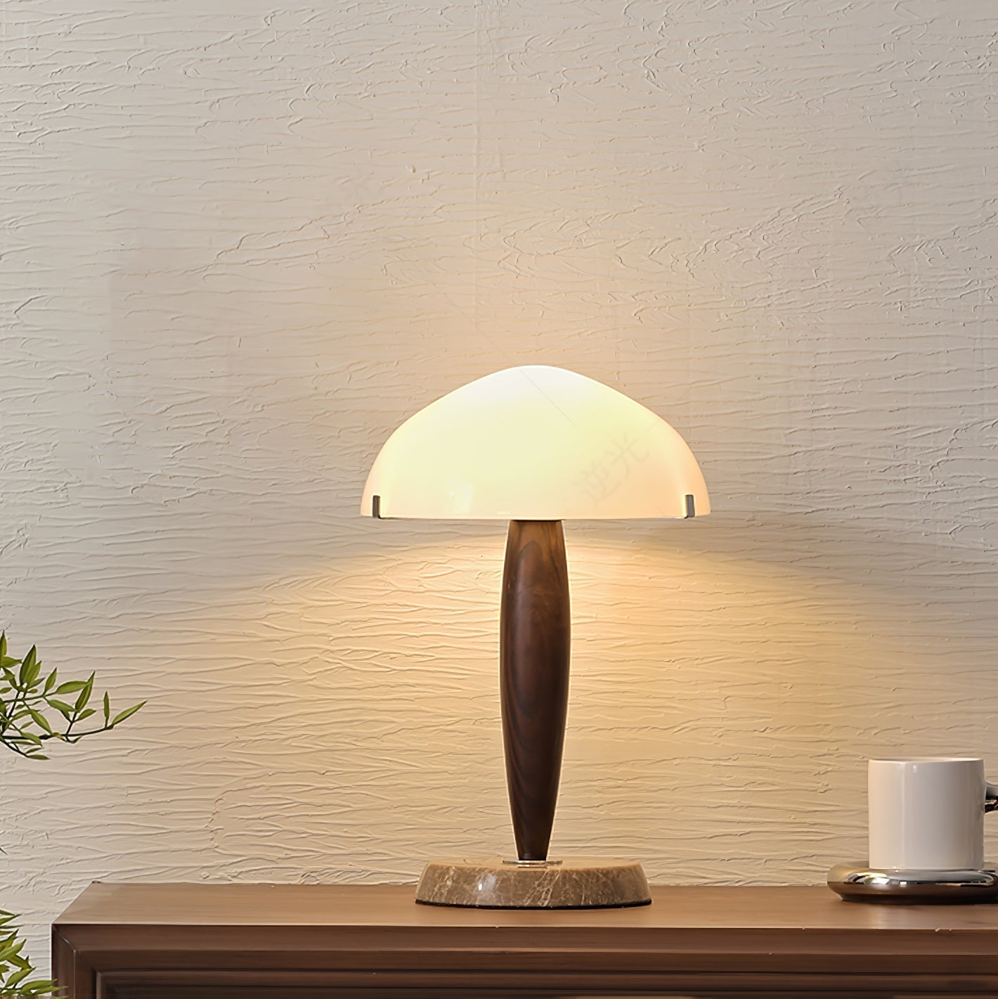 Stolní lampa Quillhaven inspirovaná literaturou s uměleckým osvětlením | Temsk