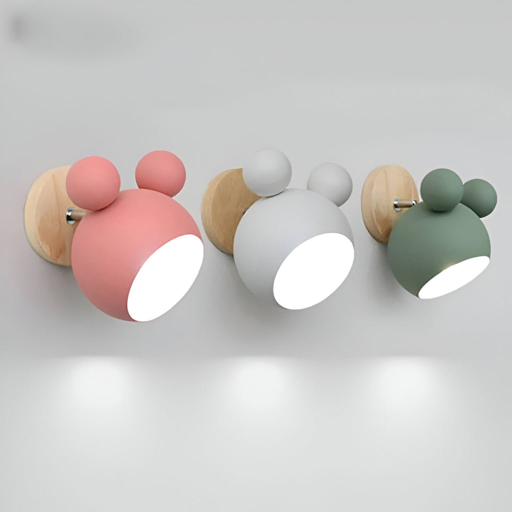 Verspielte moderne Wandleuchte von FlashMouse, ein eleganter Wohnakzent | Temsk