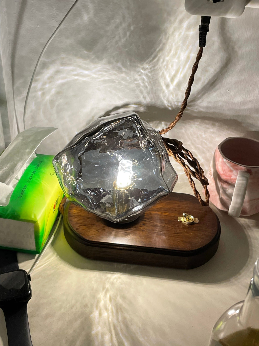 Stolní lampa Glacierstone z ledového kamene pro dekoraci obývacího pokoje | Temsk