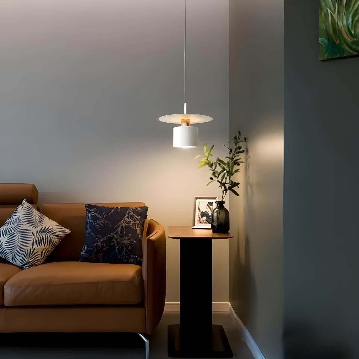 Lumenara Linear Pendant Lamp Minimalist Sleek Contemporary Ceiling Light | Snurv | Temsk