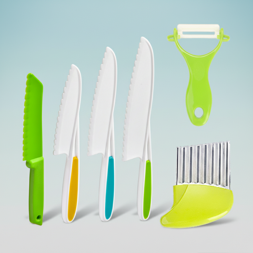 Kids Kitchen Play Set For Beginner Chefs With Child Safe Tools | Temsk