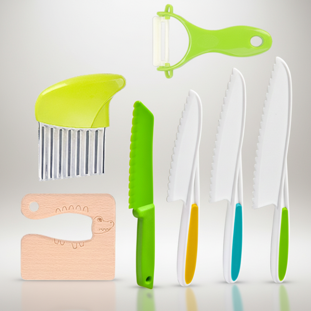 Kids Kitchen Play Set For Beginner Chefs With Child Safe Tools | Temsk