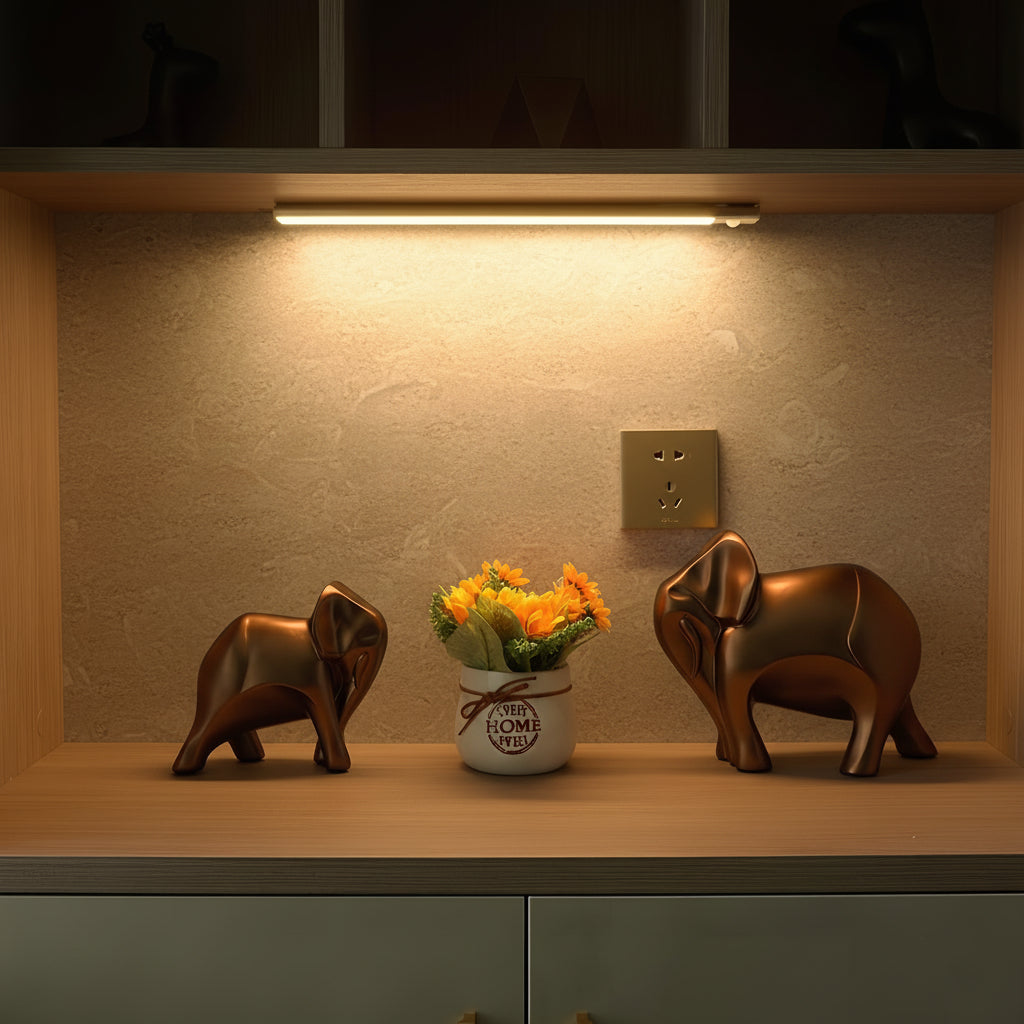 Wireless Rechargeable Motion Sensor Night Light Stick-On | Temsk