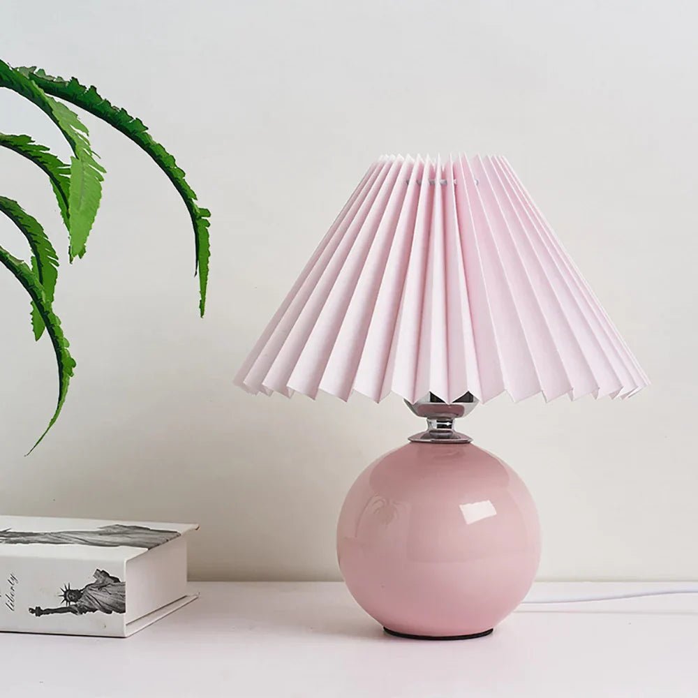 Lumera Elegant Vintage Table Lamp With Foldable Lampshade | Temsk