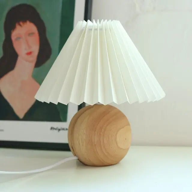 Lumera Elegant Vintage Table Lamp With Foldable Lampshade | Temsk