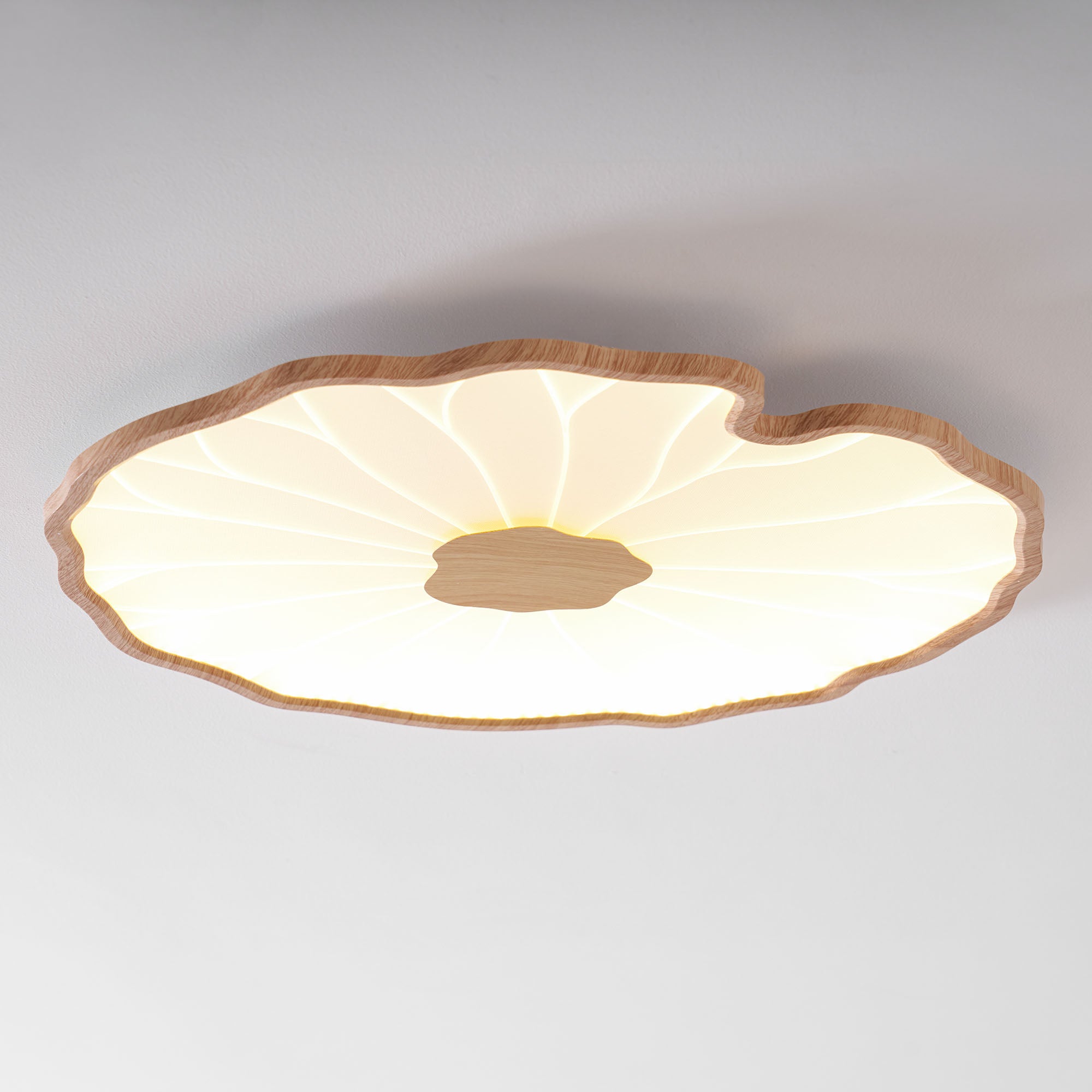 Lotus Leaf Ceiling Light With Wood Look, Acrylic And Metal, LED 3000K-6000K | Temsk