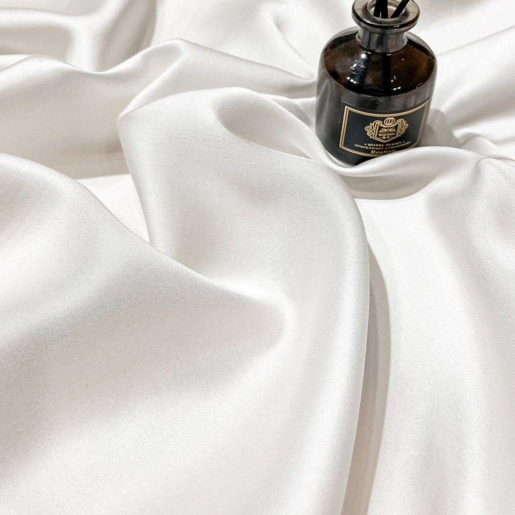SilkHarbor Elegant Mulberry Silk Fitted Sheet With Deep Pocket | Temsk