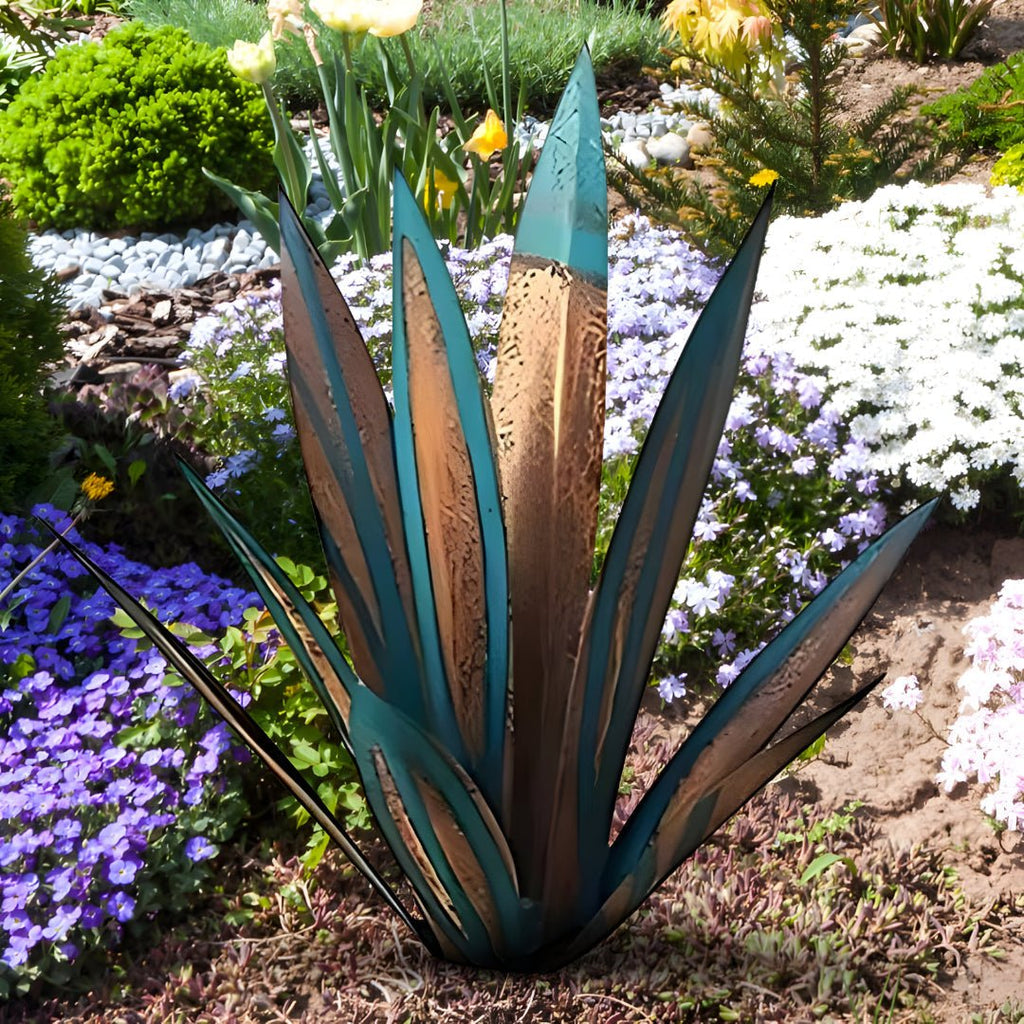 Aurora Leaf Metal Agave Sculpture for Weatherproof Modern Garden Decor | Temsk