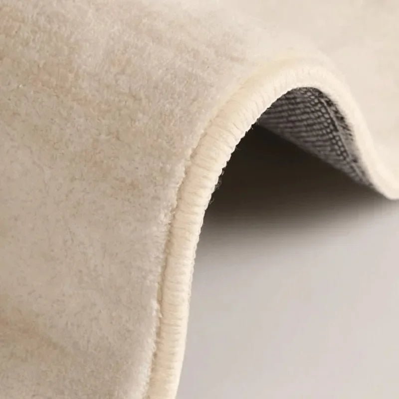 AuroraNest Soft Abstract Cream Rug With Irregular Pattern And Non Slip Backing | Temsk