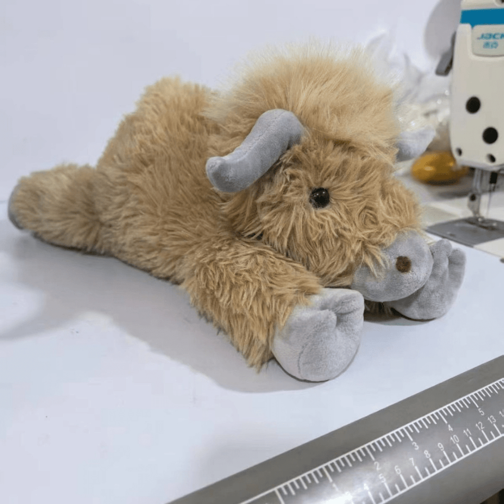 Glenmere Highland Cattle Plush Toy With Fluffy Rustic Charm | Temsk