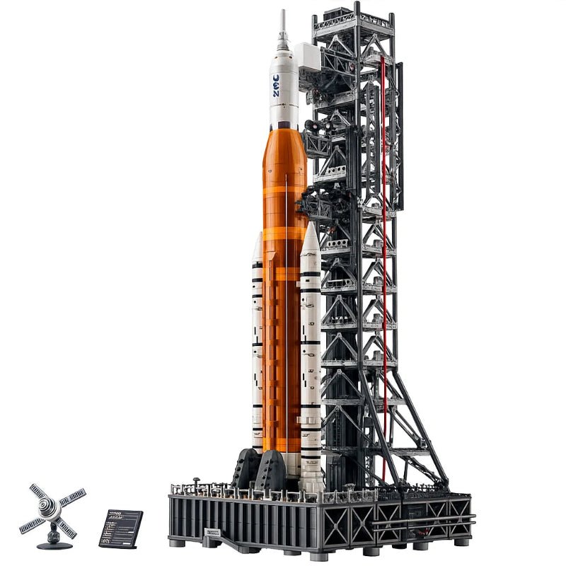 AstraBuild Artemis Inspired Rocket Kit With Launch Tower and Orion Capsule | Temsk