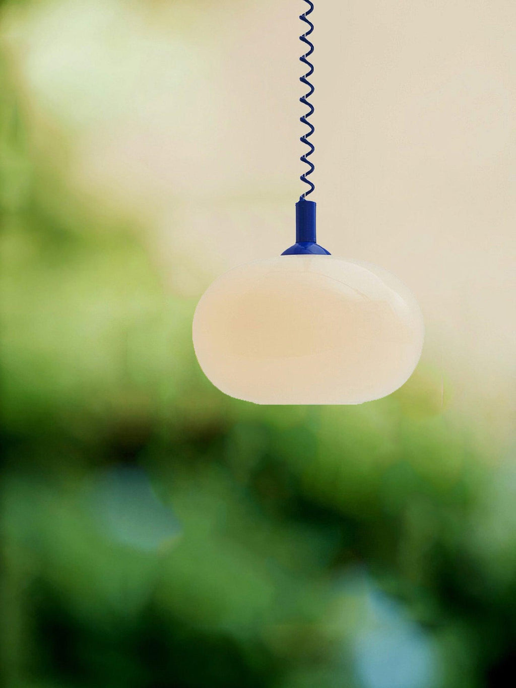 Celestra Macaron-Shaped Pendant Light With Soft Color Palette | Snurv | Temsk