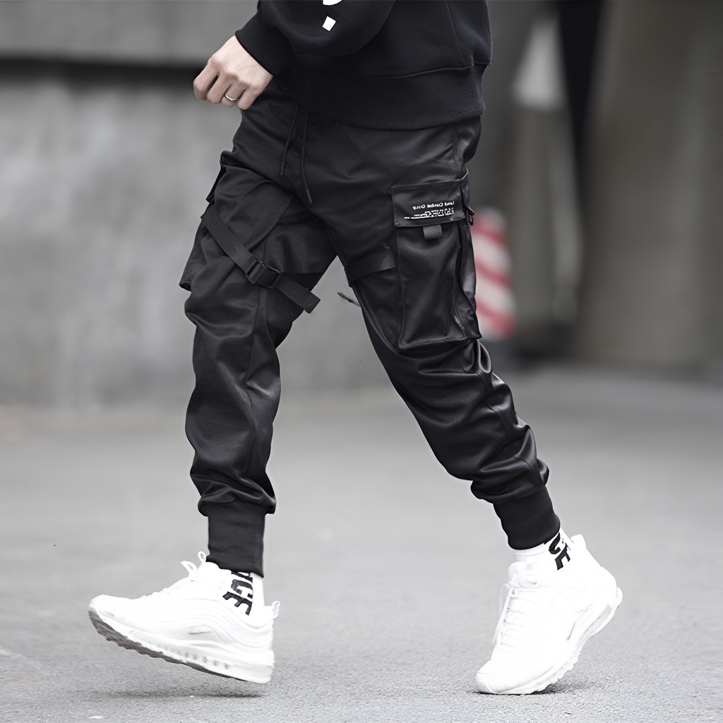 Men's Black Cargo Trousers With Adjustable Straps For Urban Wear | Temsk