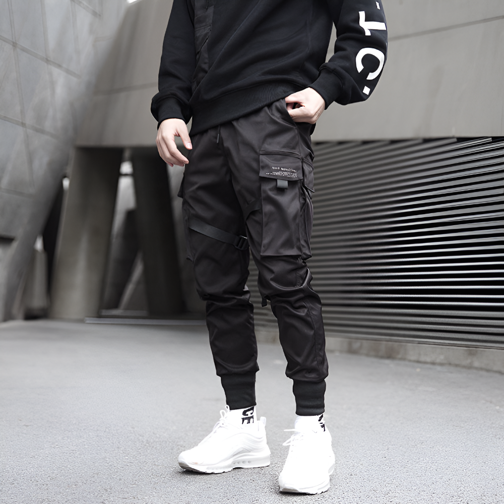 Men's Black Cargo Trousers With Adjustable Straps For Urban Wear | Temsk
