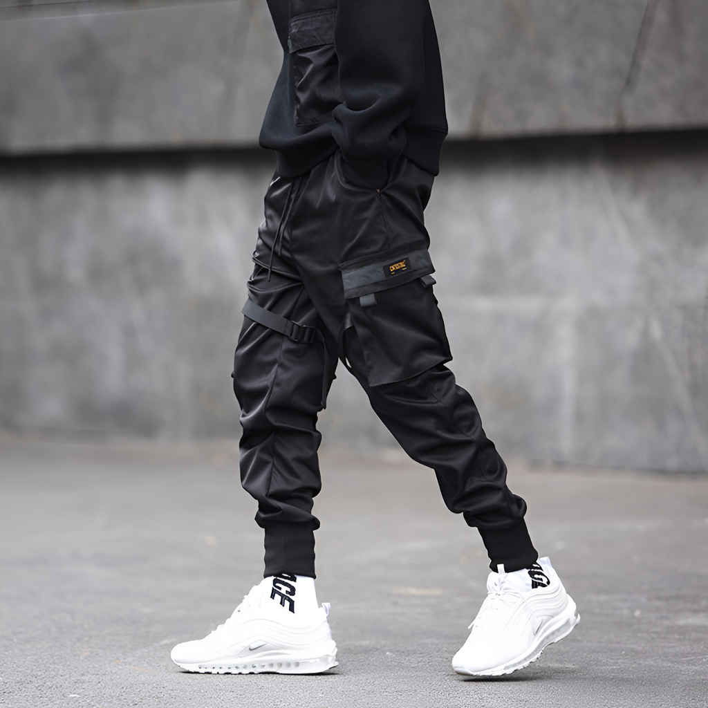 Men's Black Cargo Trousers With Adjustable Straps For Urban Wear | Temsk