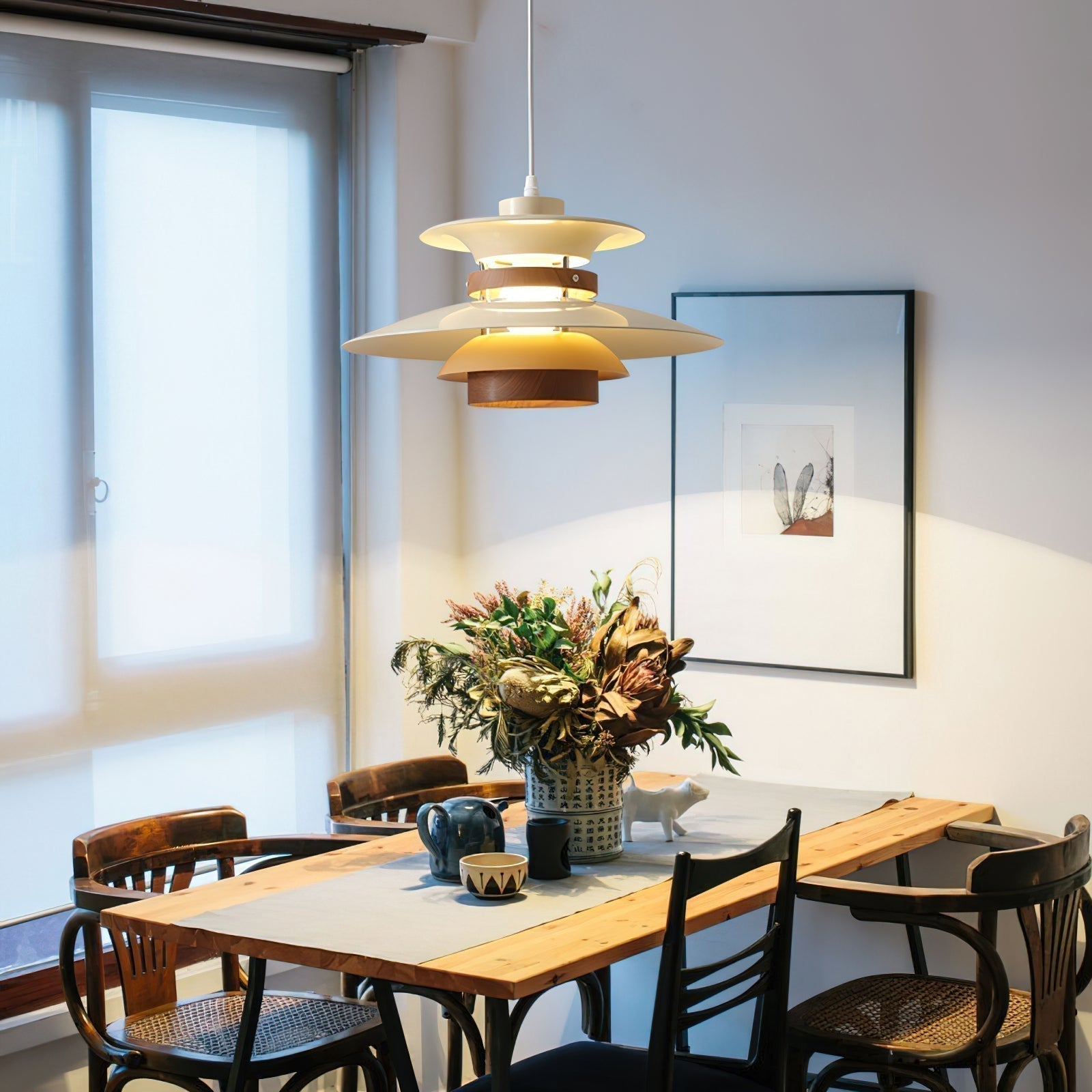 Astraea Pendant Light With Timeless Elegance And Warm Glow | Snurv | Temsk