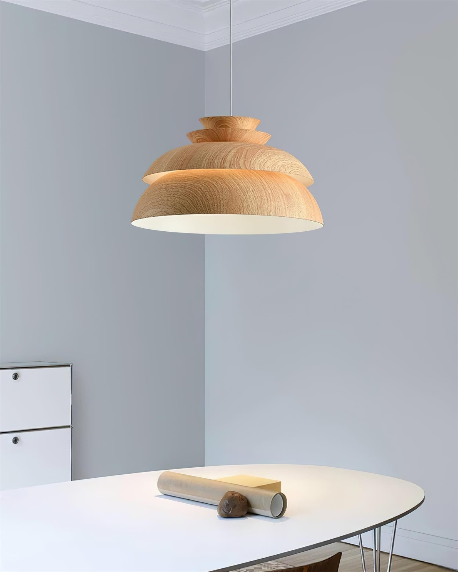 Solara Radiant Pendant Light With Nature Inspired Silhouette | Snurv | Temsk
