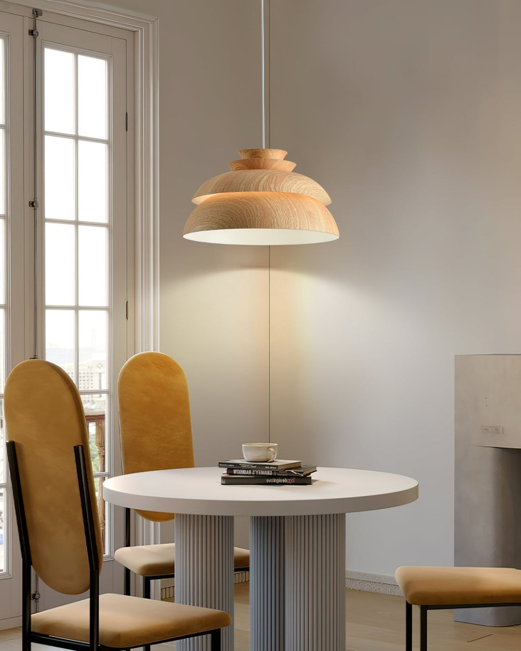 Solara Radiant Pendant Light With Nature Inspired Silhouette | Snurv | Temsk