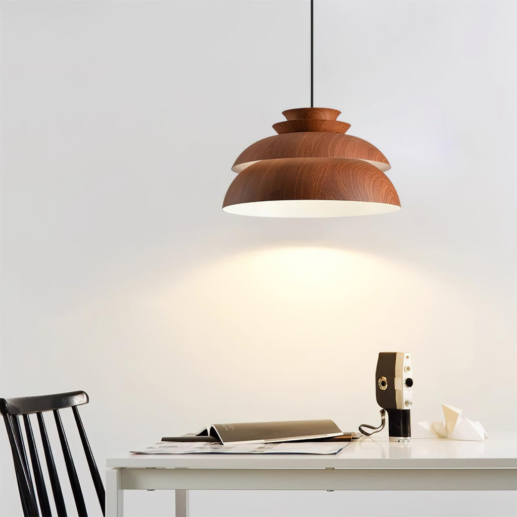 Solara Radiant Pendant Light With Nature Inspired Silhouette | Snurv | Temsk