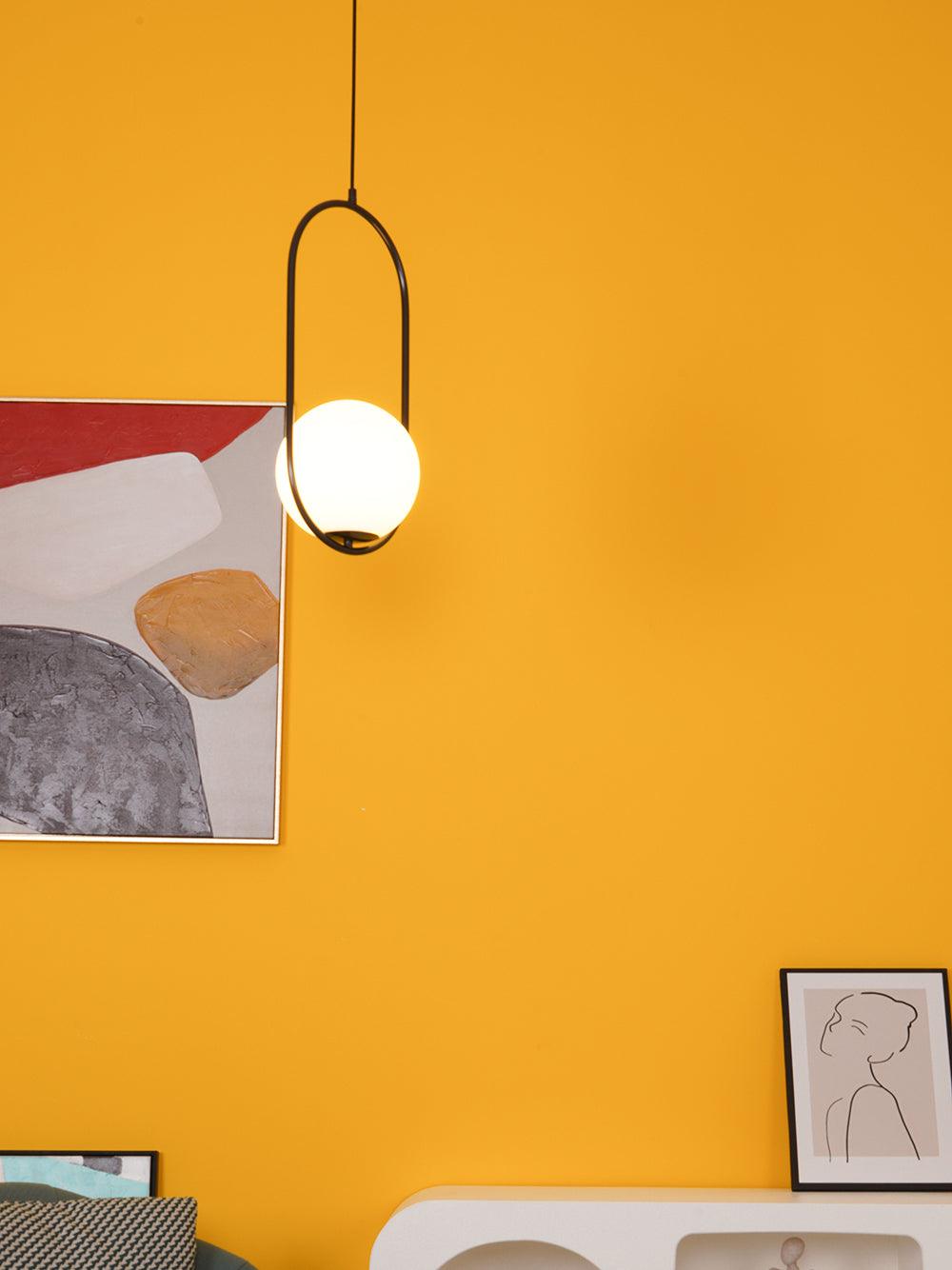 Astraea Modern Pendant Lamp for Elegant Living Spaces | Snurv | Temsk