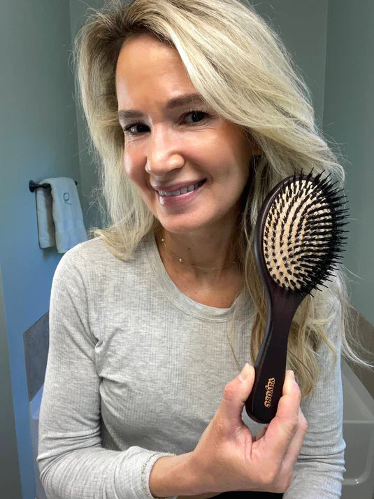 Scalp Massage and Cleansing Brush | Temsk