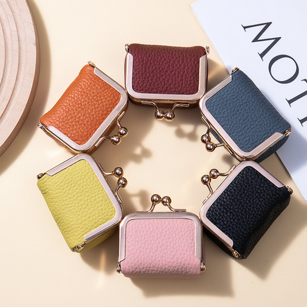 Compact Genuine Leather Jewelry Box With Gold Clasp For Travel | Temsk