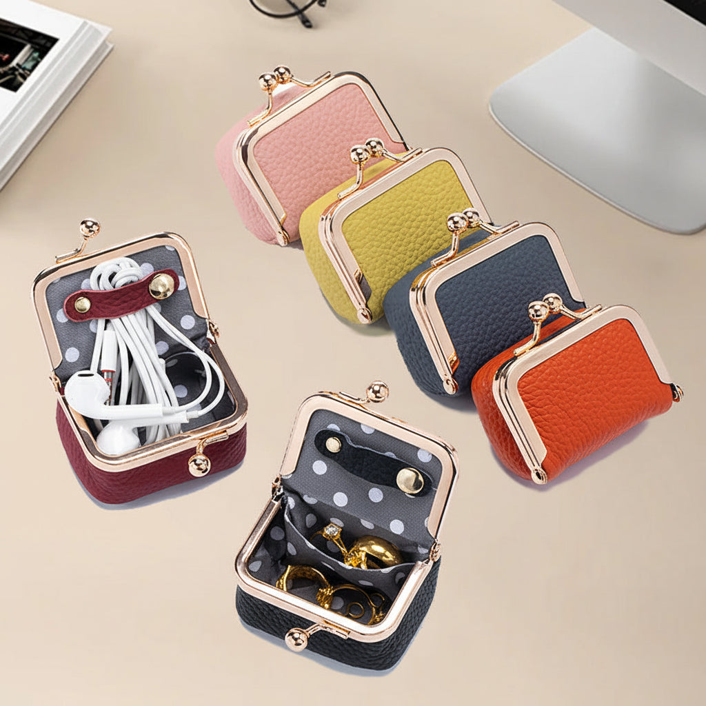 Compact Genuine Leather Jewelry Box With Gold Clasp For Travel | Temsk