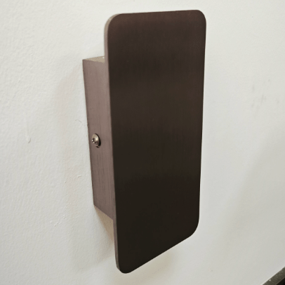 LumaNova Arc Minimalist LED Wall Light for Stylish Living | Temsk