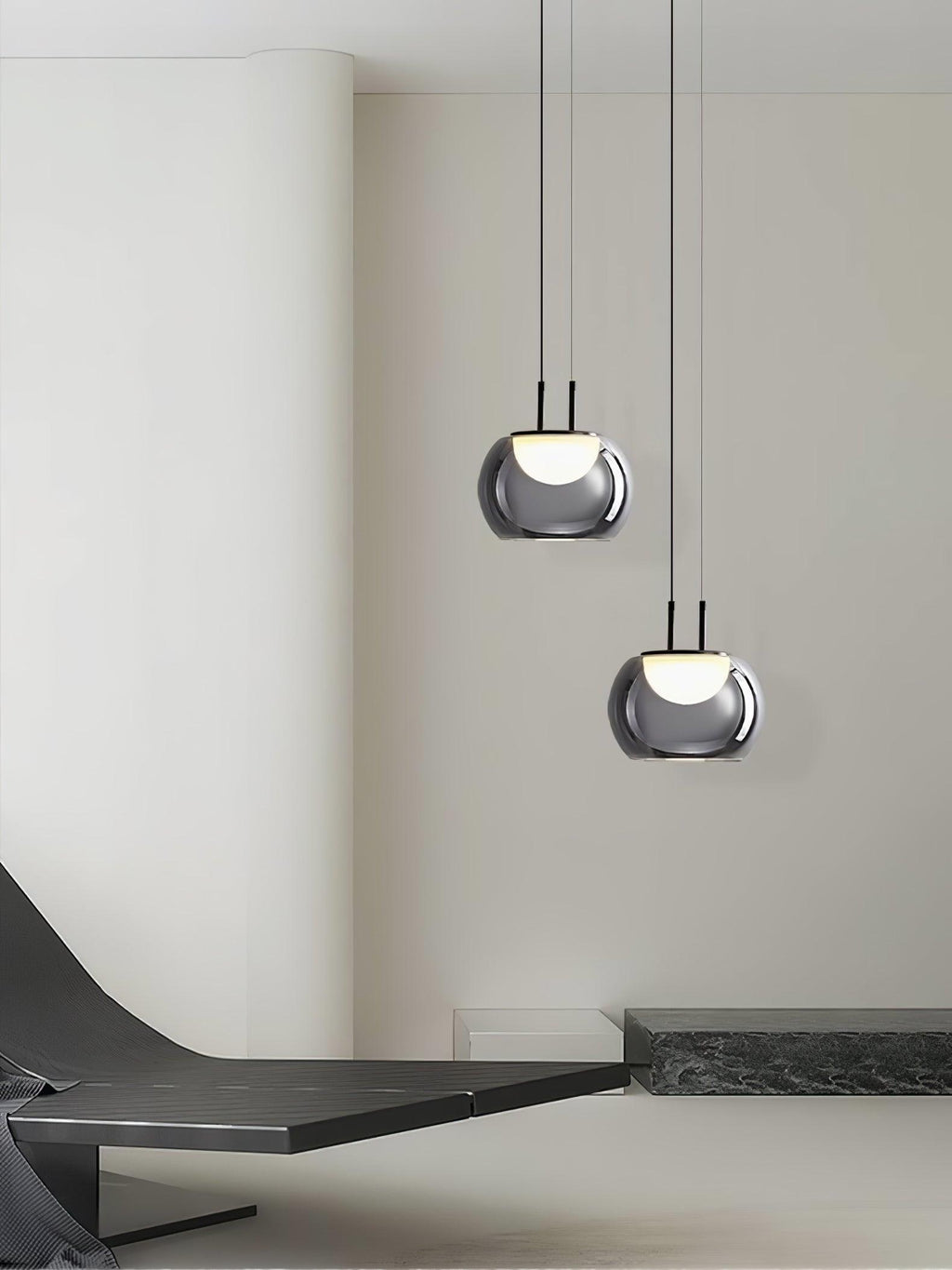 Selene Halo Pendant Light for Living Rooms and Dining Areas | Snurv | Temsk