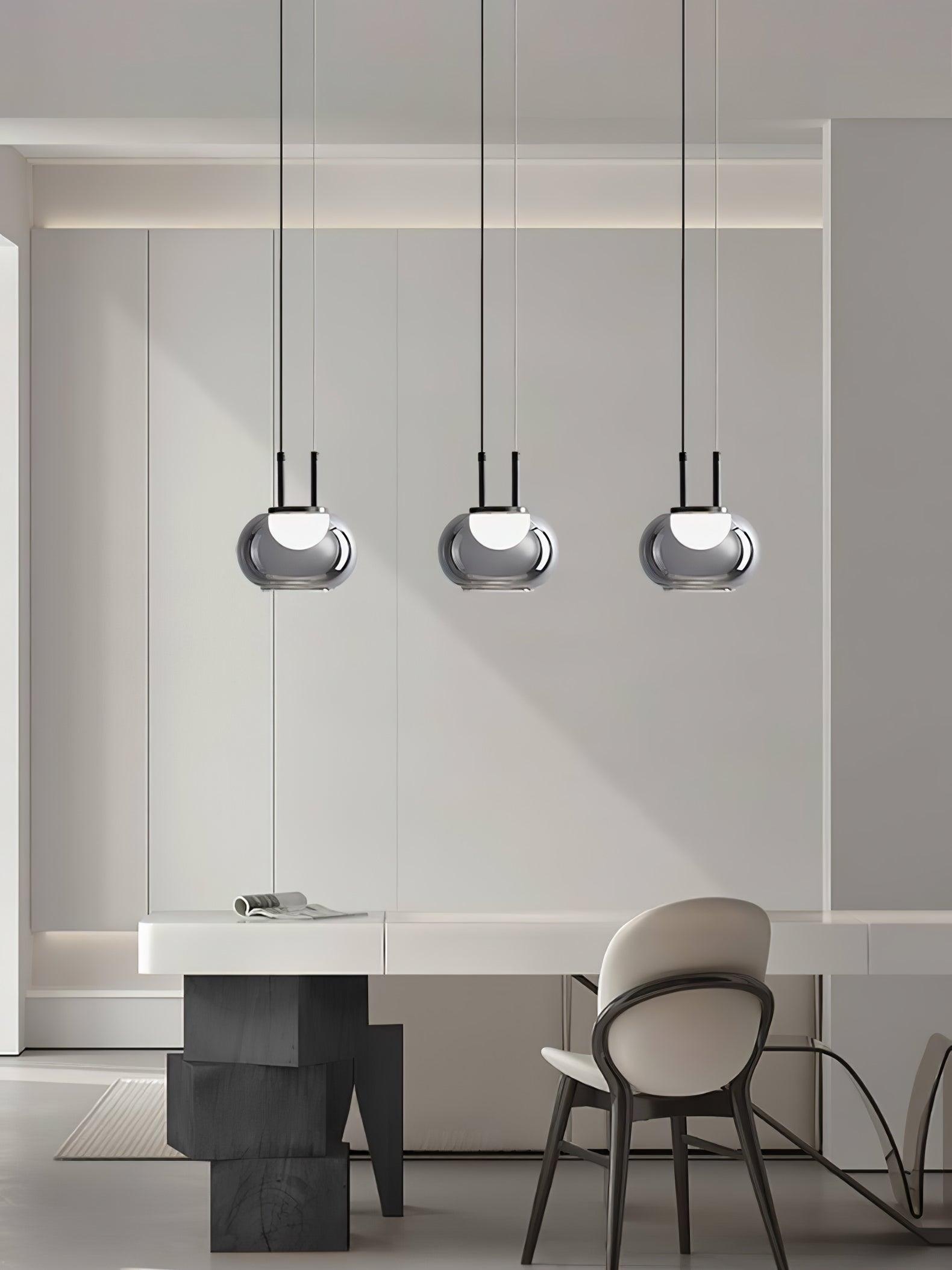 Selene Halo Pendant Light for Living Rooms and Dining Areas | Snurv | Temsk