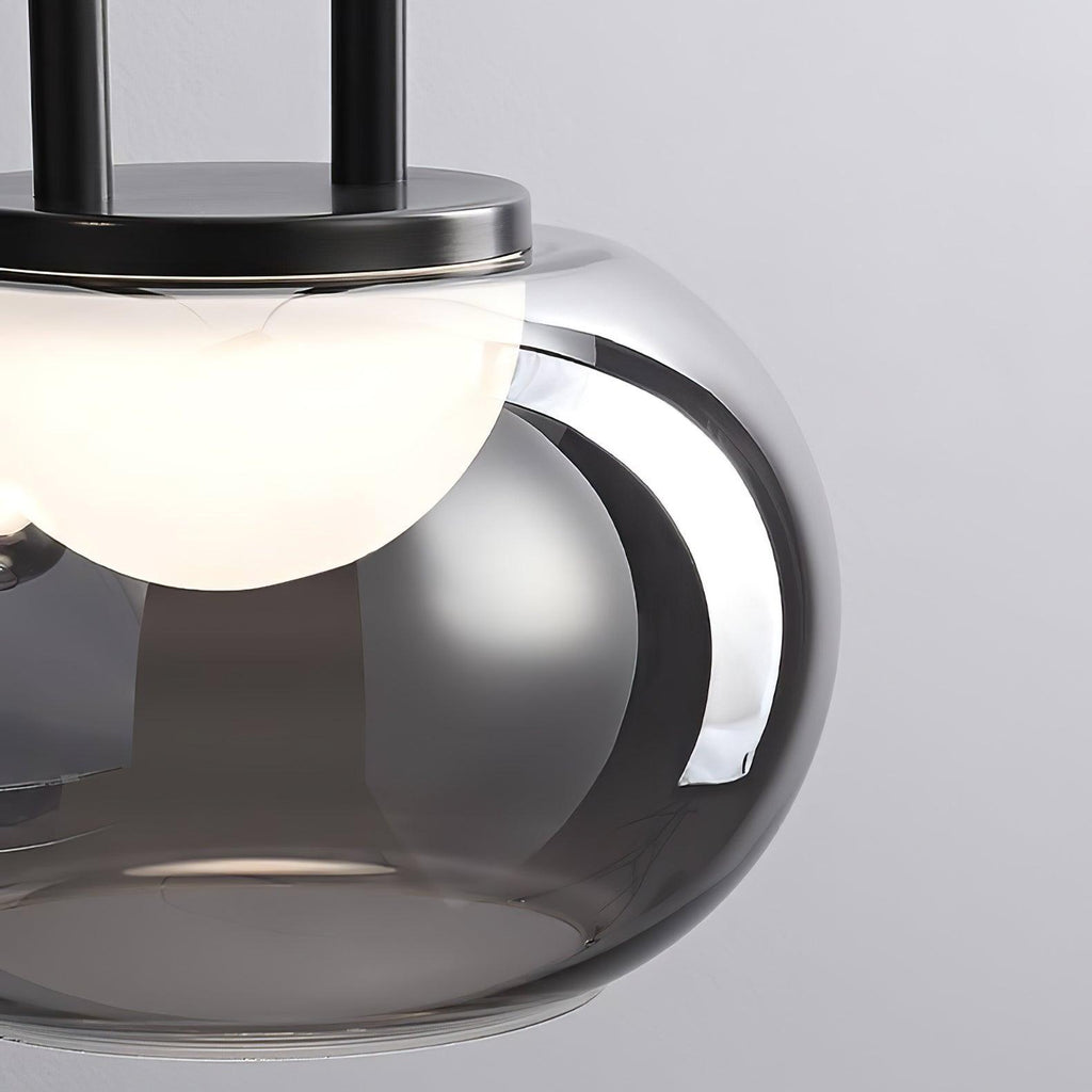Selene Halo Pendant Light for Living Rooms and Dining Areas | Snurv | Temsk