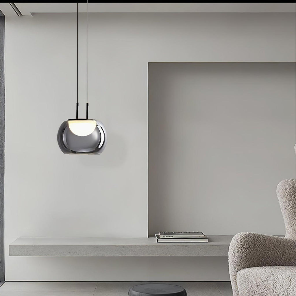 Selene Halo Pendant Light for Living Rooms and Dining Areas | Snurv | Temsk