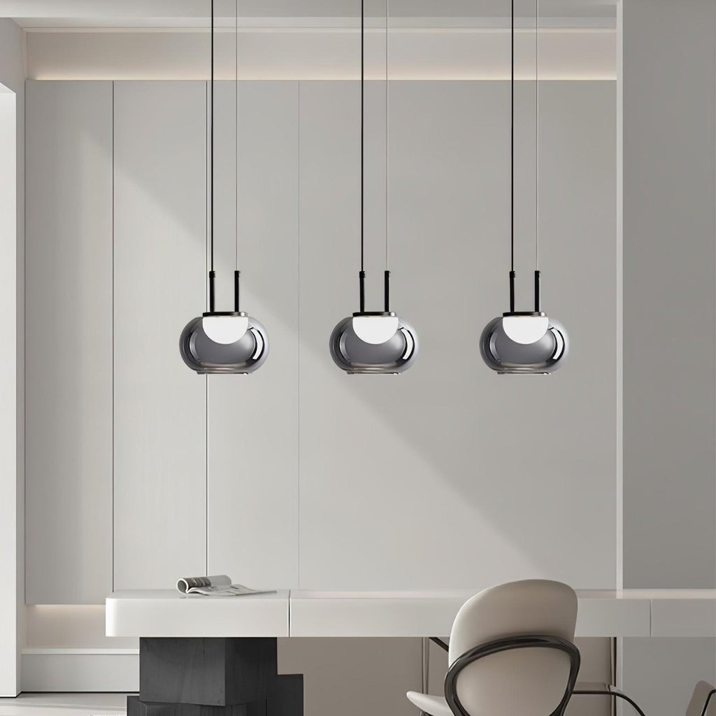 Selene Halo Pendant Light for Living Rooms and Dining Areas | Snurv | Temsk